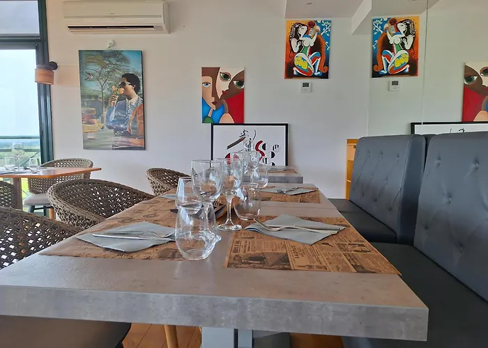 ホテル Bellevue 3*